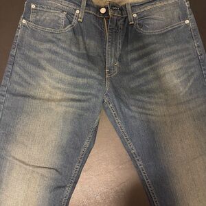 Levi's Men's Straight Fit Blue Jeans